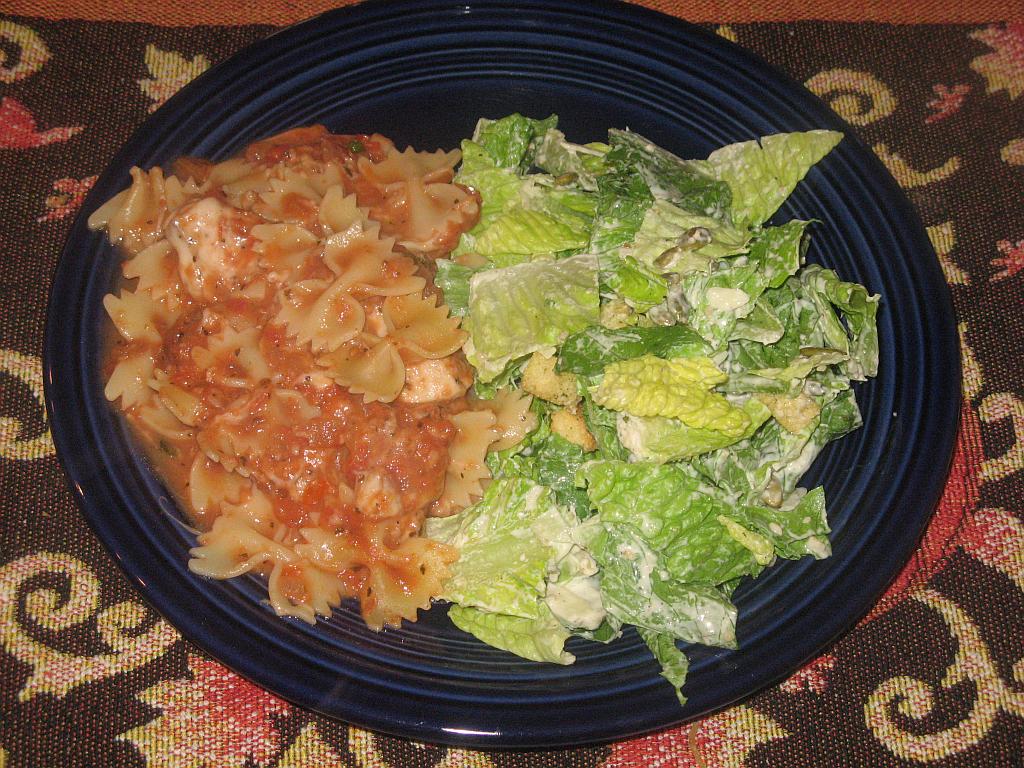 Chicken Pasta with Salad
